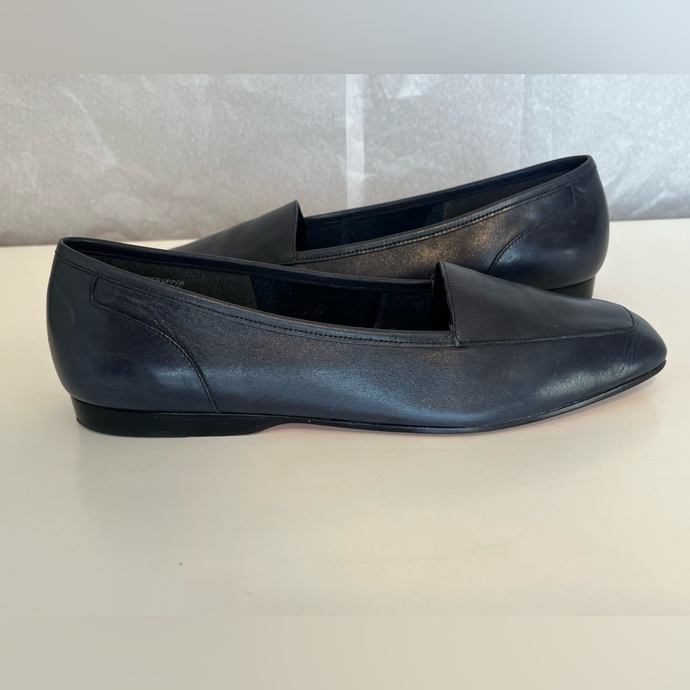 Enzo Angiolini Liberty Leather slip on flat Loafer Size 9M Navy Blue - Picture 5 of 9